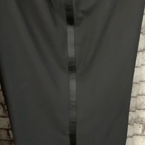 Izod NEW men’s tuxedo jacket and pants - Picture 8 of 8